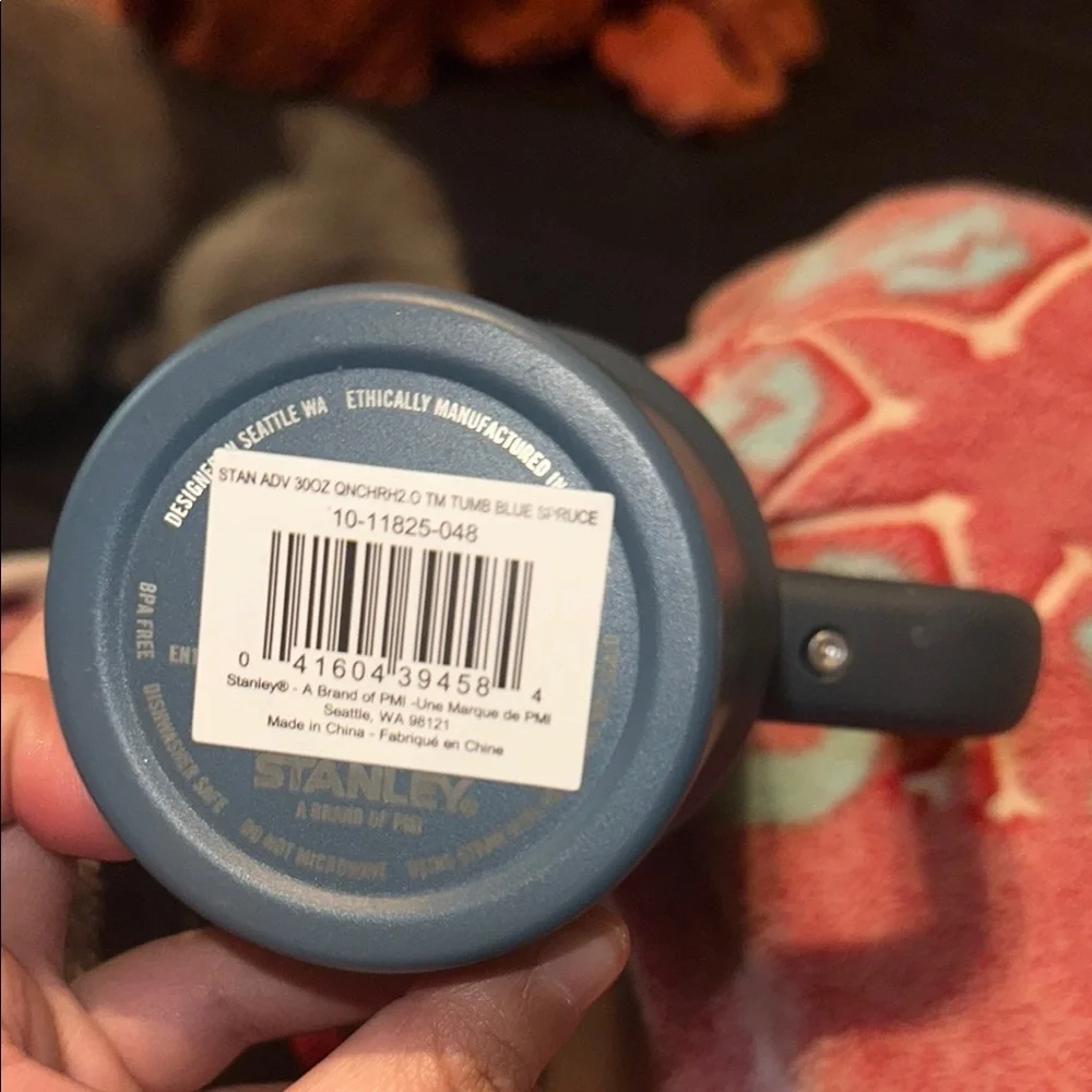 Stanley 30oz Quencher - Picture 3 of 5